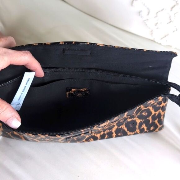 J CREW Super Sleek , Super Thin Animal Print Patent Clutch - Picture 11 of 17